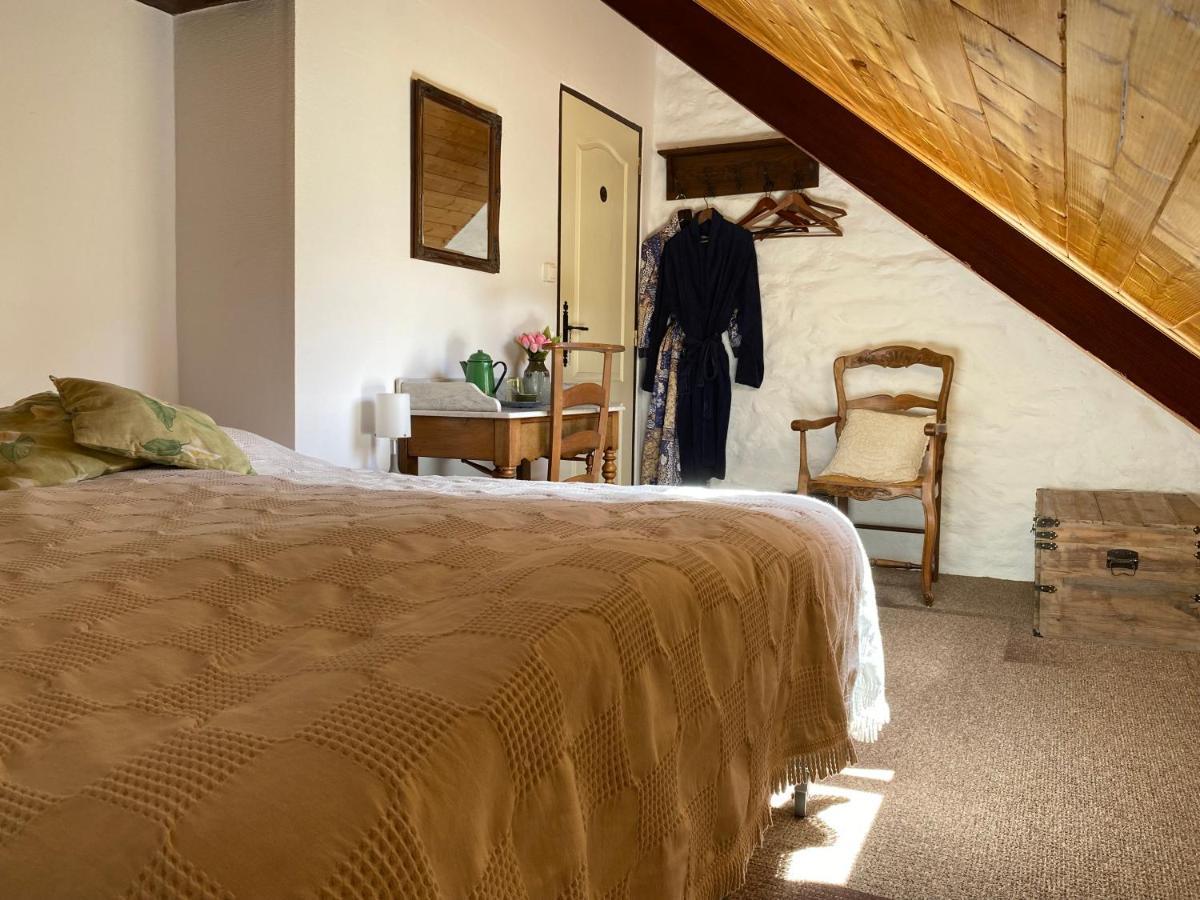 Chez Ker Anna Bed and Breakfast Canihuel Buitenkant foto